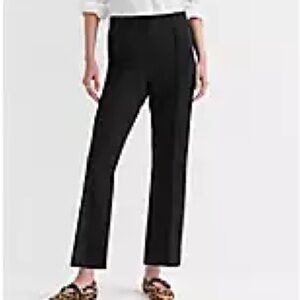 LOFT Petite Pintucked Kick Crop Pants in Ponte